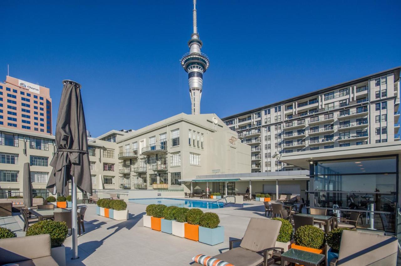 Your Family Getaway - Rooftop Spa & Pool! Auckland Bagian luar foto